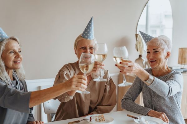 37 Best 65th Birthday Gift Ideas That Take The Cake