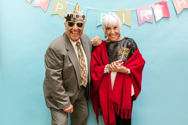 40+ Best 70th Birthday Gift Ideas