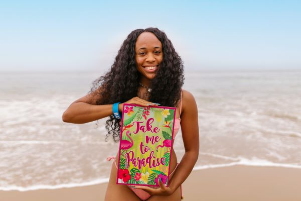 38 Best Gifts for Beach Lovers and Beach Bums That Are Shore Good