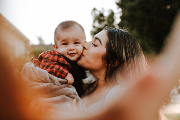 51 Meaningful Christmas Gifts for All Types of Moms